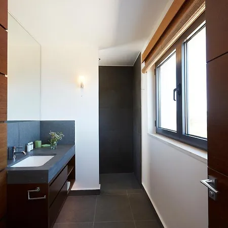 Villa The Longhouse- Pool-sauna-gym- Panormaic Seaview *