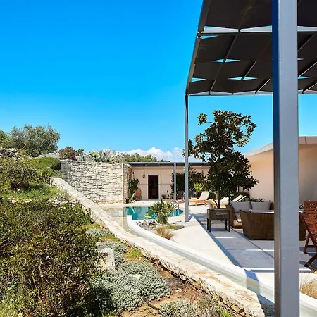 The Longhouse- Pool-sauna-gym- Panormaic Seaview * Sellia (Chania)