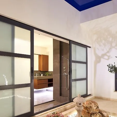 The Longhouse- Pool-sauna-gym- Panormaic Seaview Villa